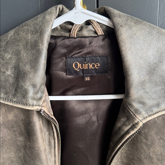 Quince Women's Oversized Leather Bomber Jacket - Picture 6 of 8